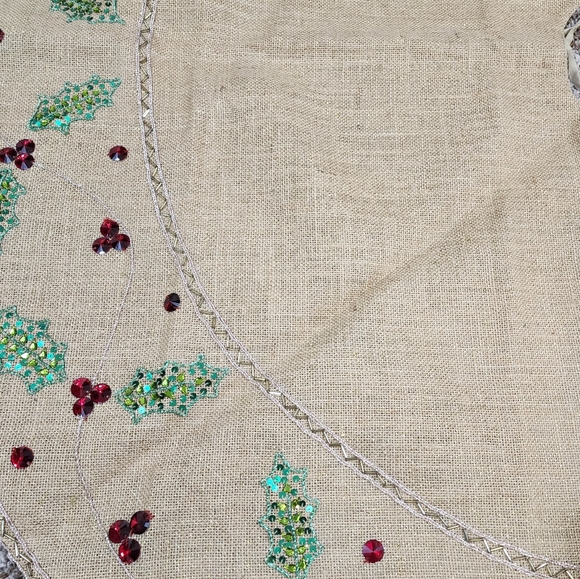 Pier 1 2pc Beaded Christmas Tree Skirt and Fireplace Mantel Set - Picture 7 of 12